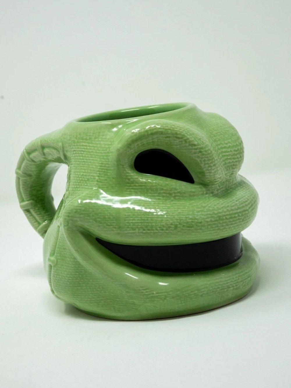 New Disney Parks 2022 Nightmare Before Christmas Oogie Boogie Color Changing Mug